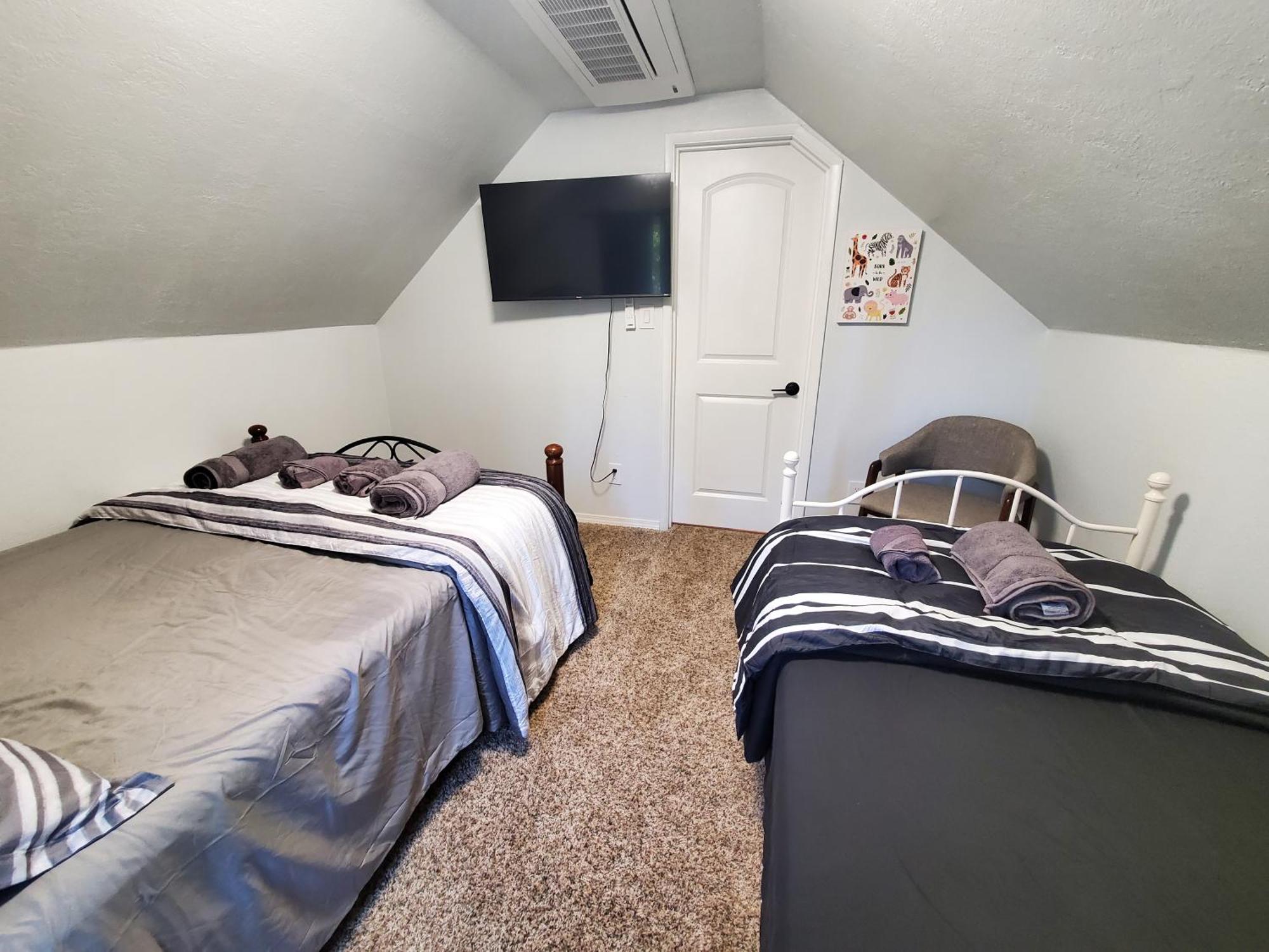 -Serendipity Lodge At Yosemite- Bbq-Full Kitchen-King Bed Окхерст Экстерьер фото